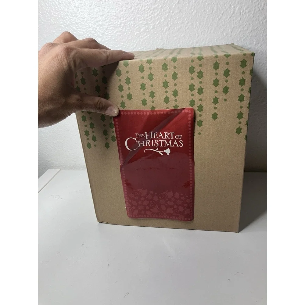 RARE Enesco The Heart Of Christmas Santa Finishing Touches 6001374 Retired